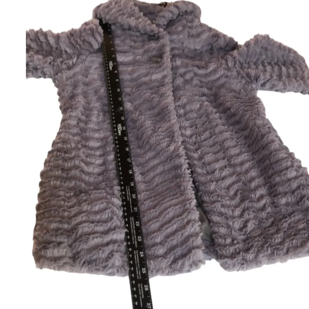 Patagonia girls size large 12 -14 lilac faux fur jacket lined